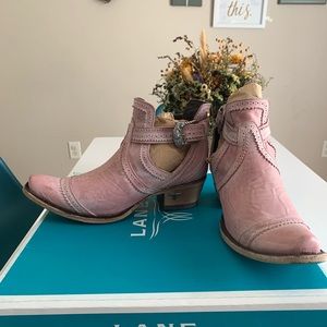 Lane Cahoot Blush Booties
